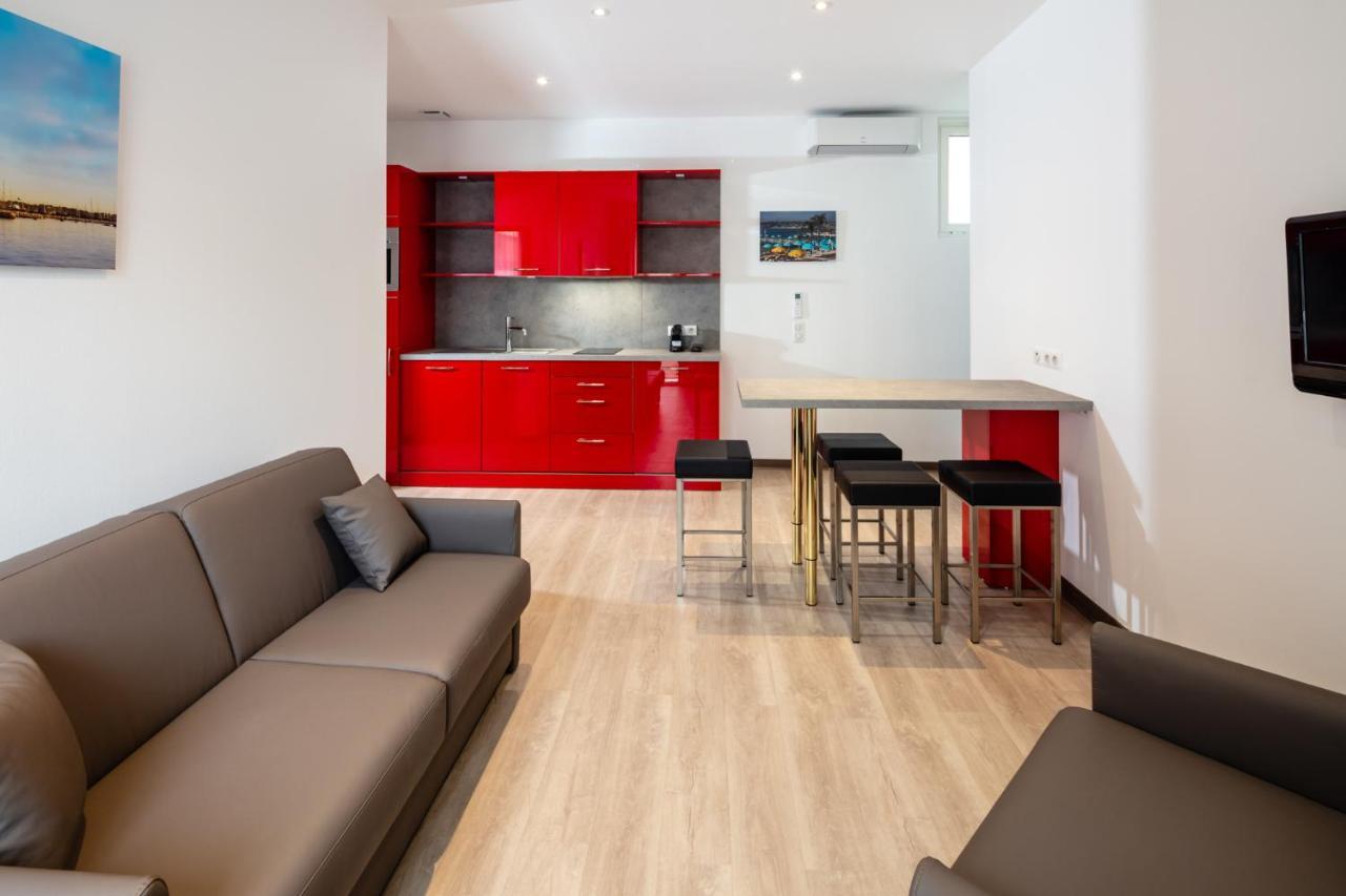 Appartements French Riviera Confidential Centre Ville Juan Les Pins Proche Des Plages Exterior photo