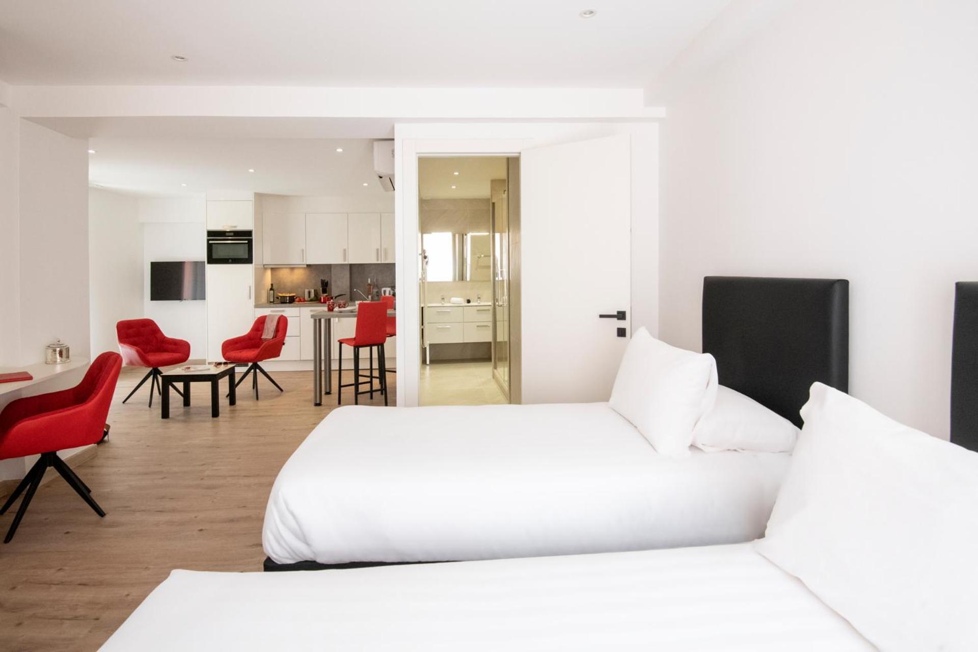 Appartements French Riviera Confidential Centre Ville Juan Les Pins Proche Des Plages Exterior photo