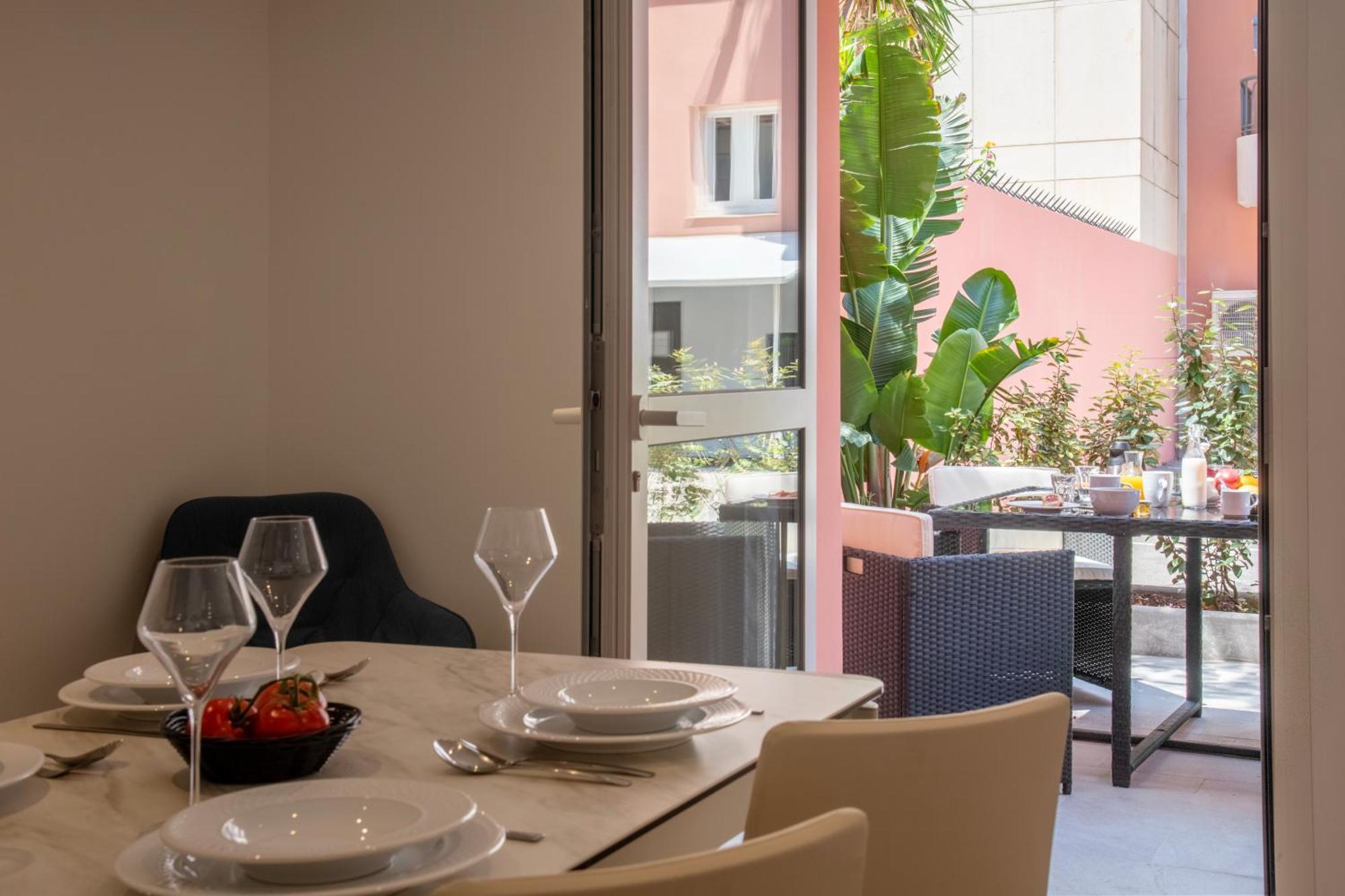 Appartements French Riviera Confidential Centre Ville Juan Les Pins Proche Des Plages Room photo